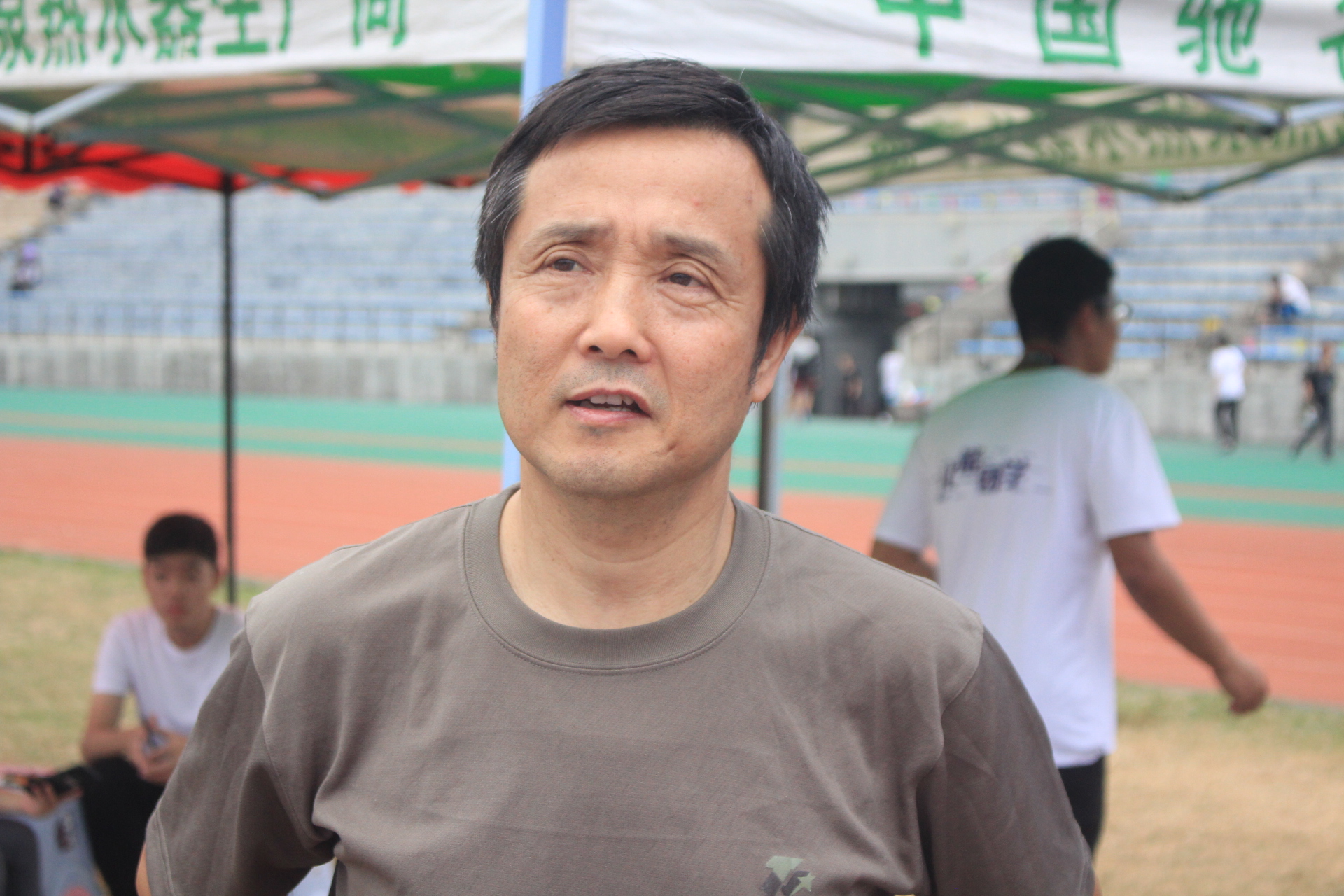 0638太阳集团在校运会中勇夺佳绩4.JPG