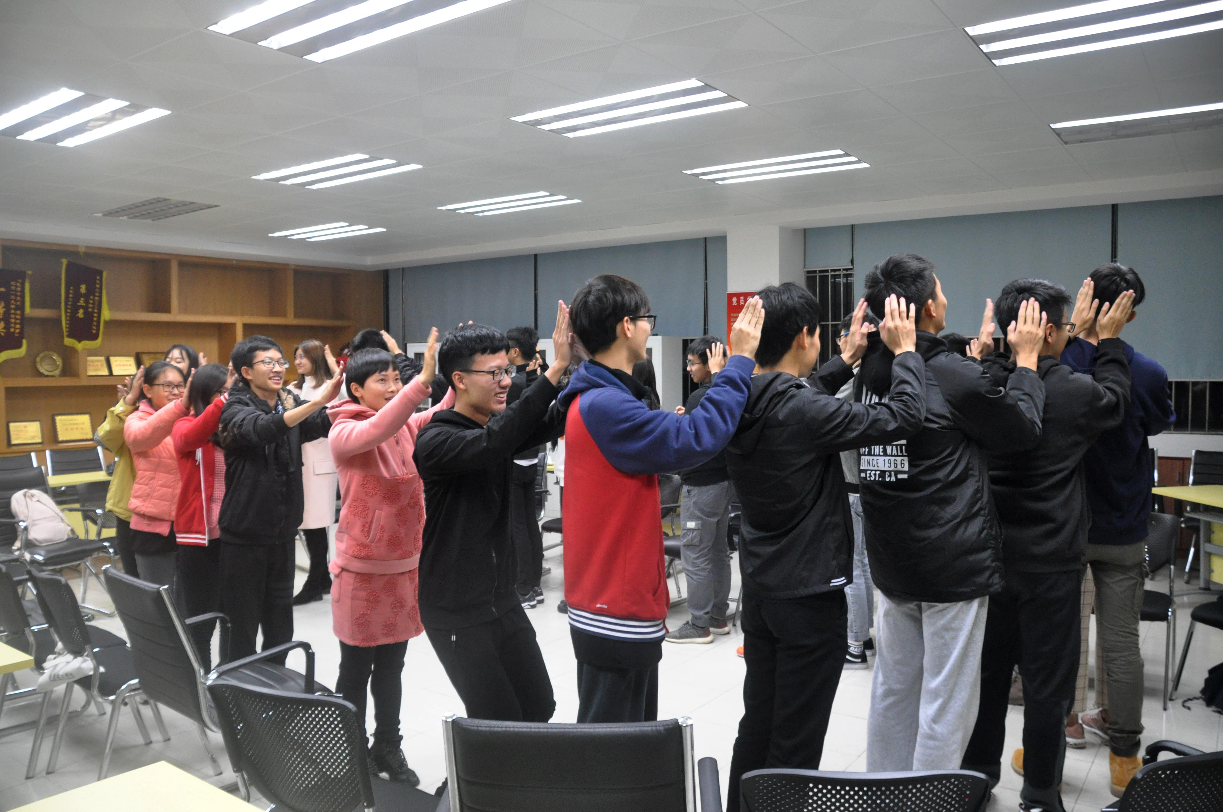 0638太阳集团举行第八期心角落活动2.png