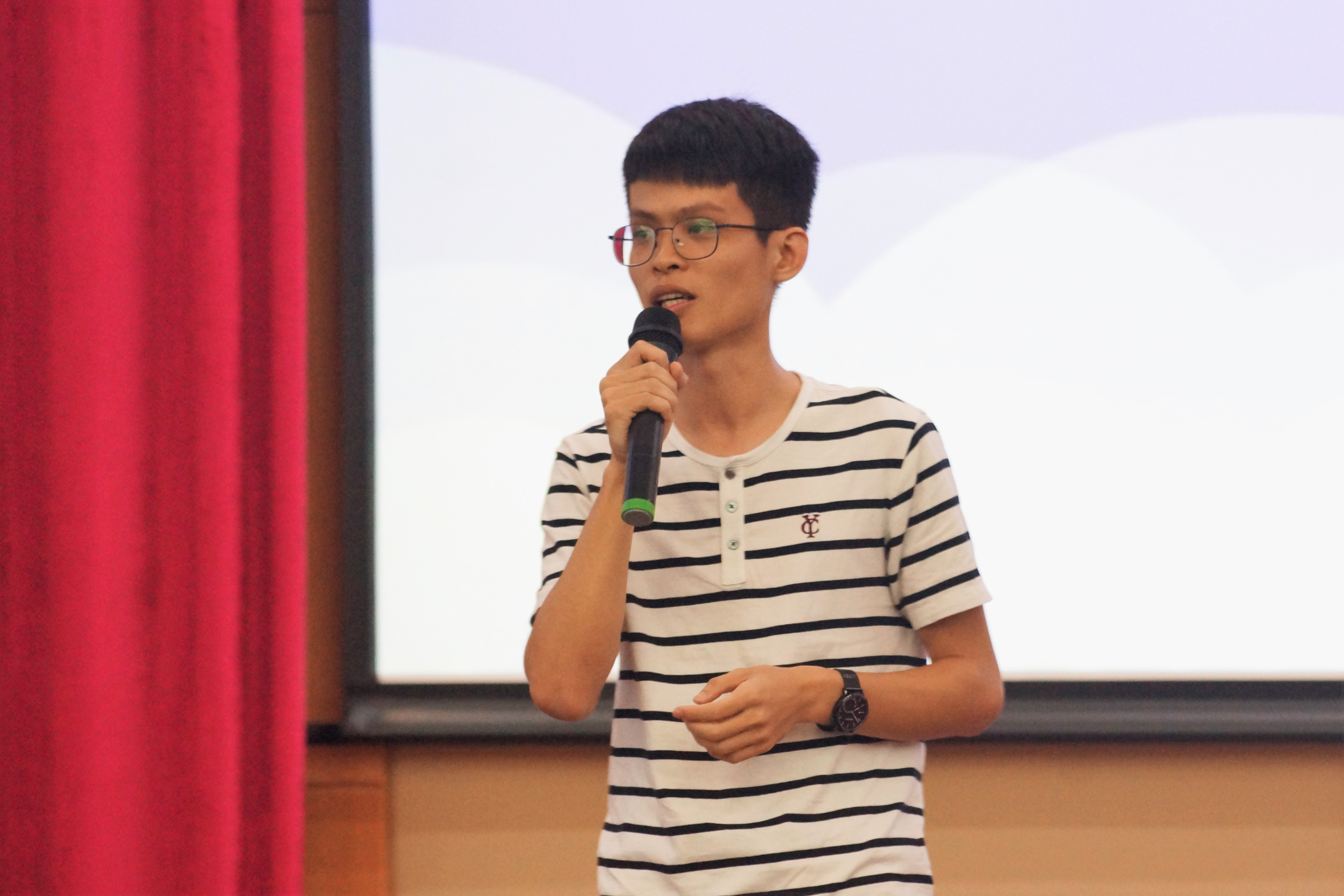0638太阳集团举办学长-学习经验-生活技巧-分享会3.jpg